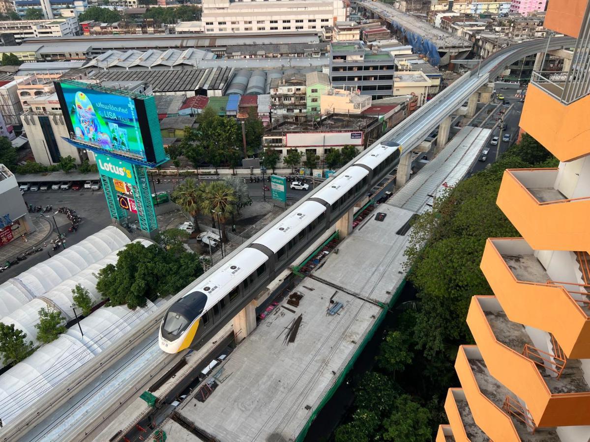 Mall Suites Hotel Bangkok Exterior photo