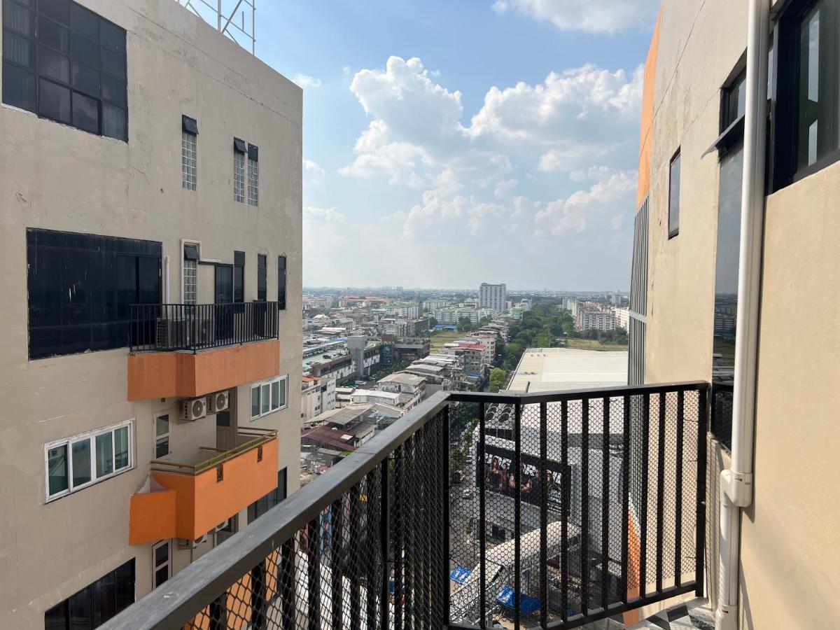 Mall Suites Hotel Bangkok Exterior photo