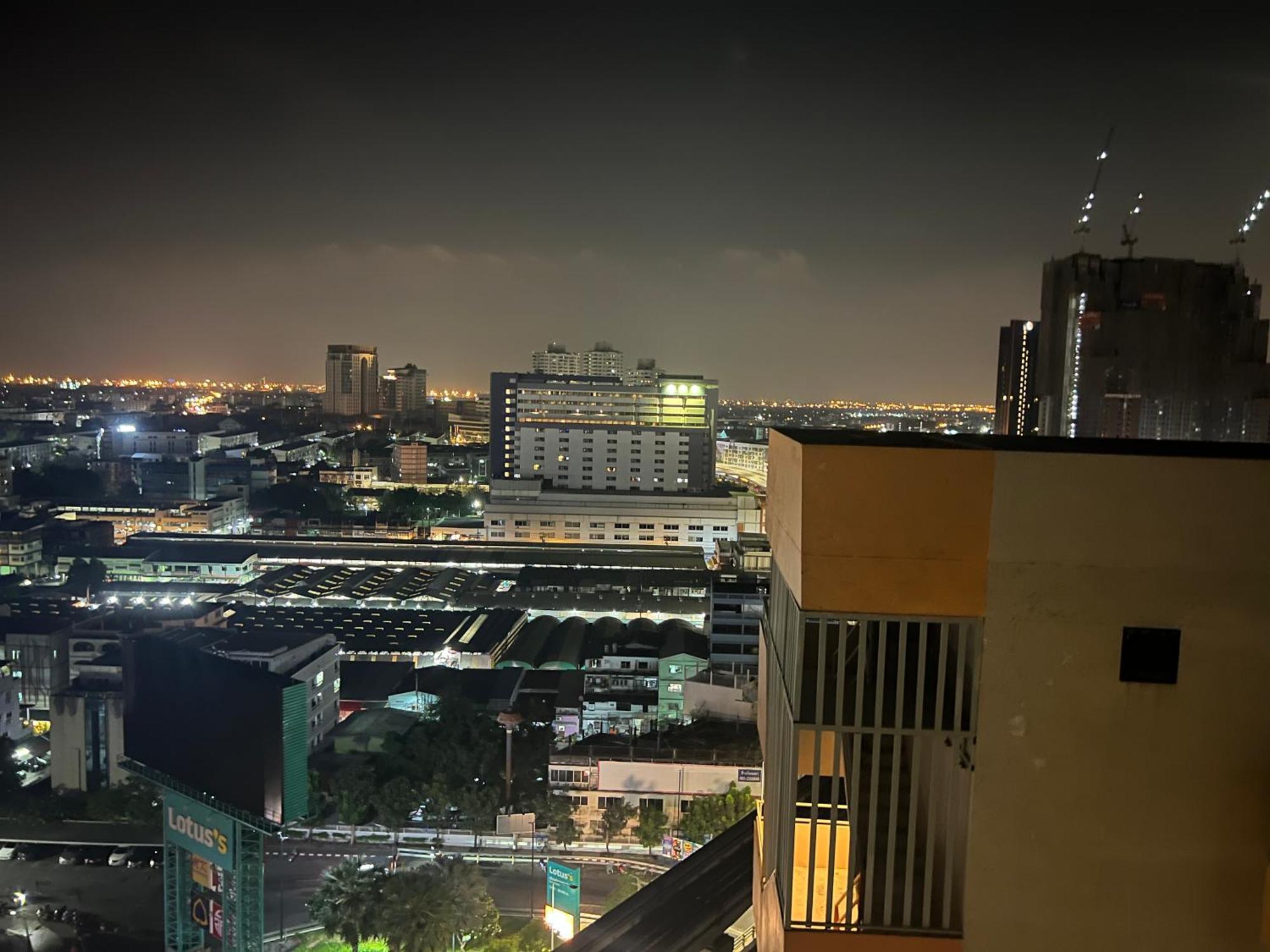 Mall Suites Hotel Bangkok Exterior photo